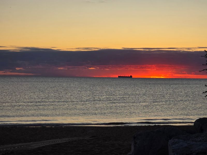 Sunset and Sound Create the Magic
