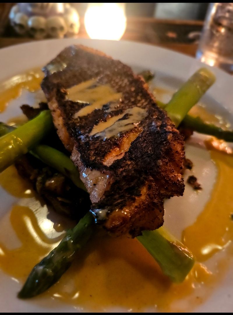 Vinnie's Steak House & Tavern - Raleigh