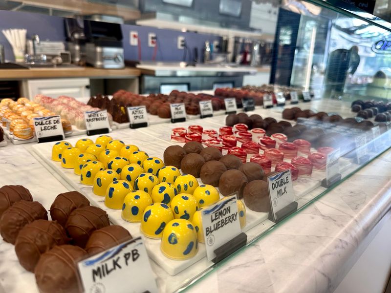 Great Lakes Chocolate & Dessert Co., Traverse City, Grand Traverse County