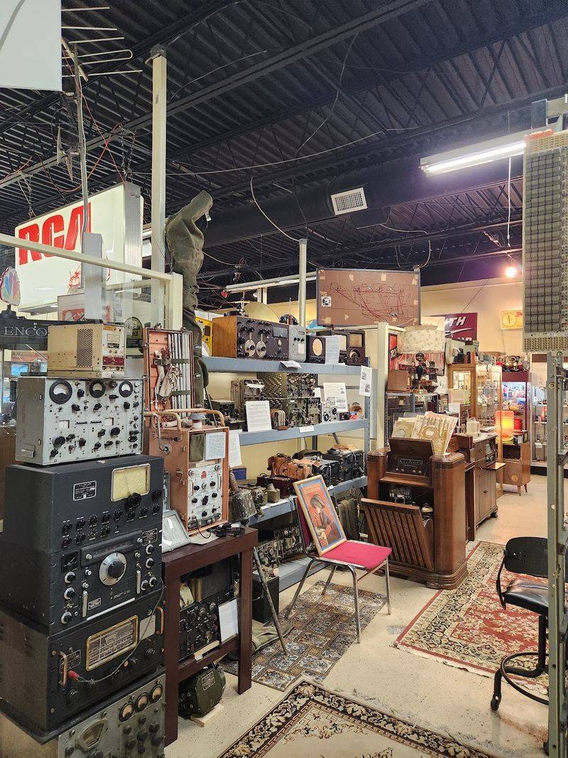 Vintage Radio and Communications Museum of Connecticut
