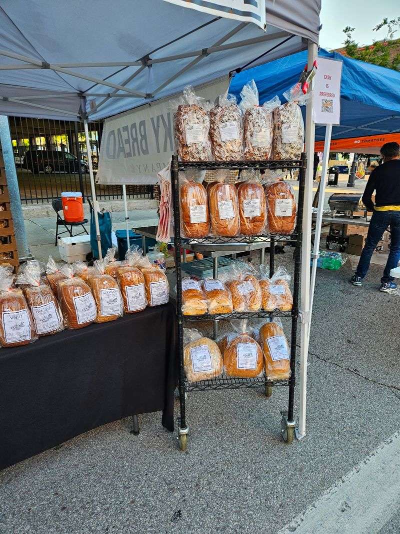 Granola With a Following All Its Own