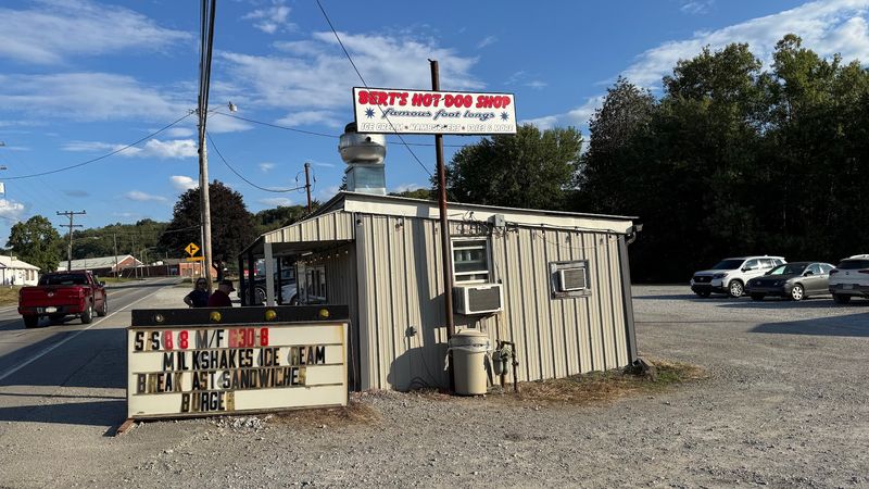 Bert's Hot Dog Shop - Burgettstown