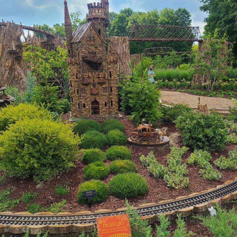 Beyond Butterflies: A Full Day Of Gardens, Art, And Nature