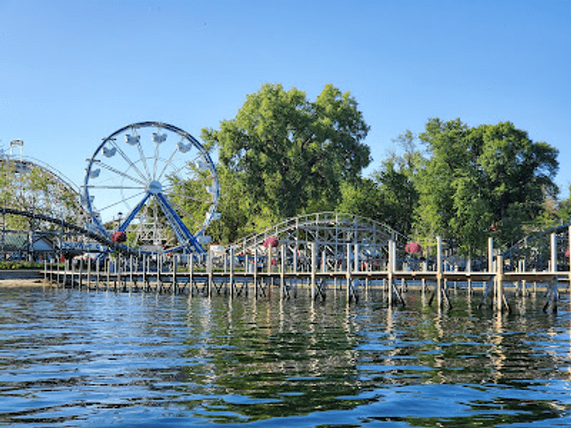 Lake Views Turn a Ride Day into a Vacation Mood