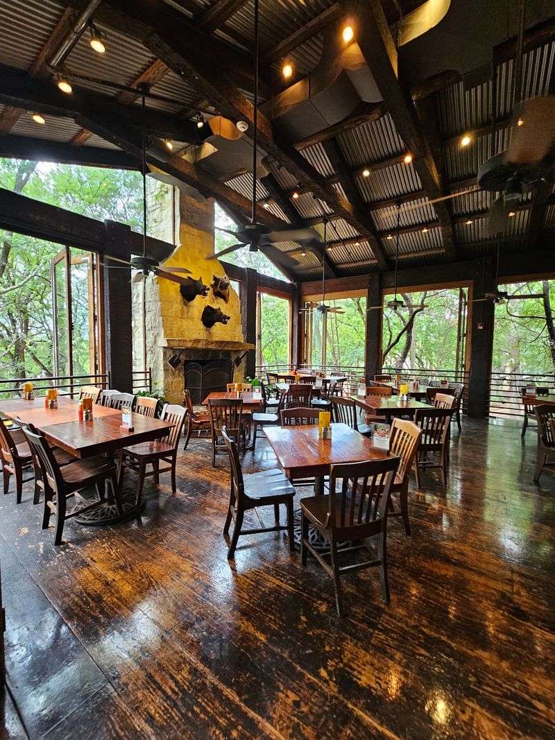 Gruene River Grill, New Braunfels, Comal County
