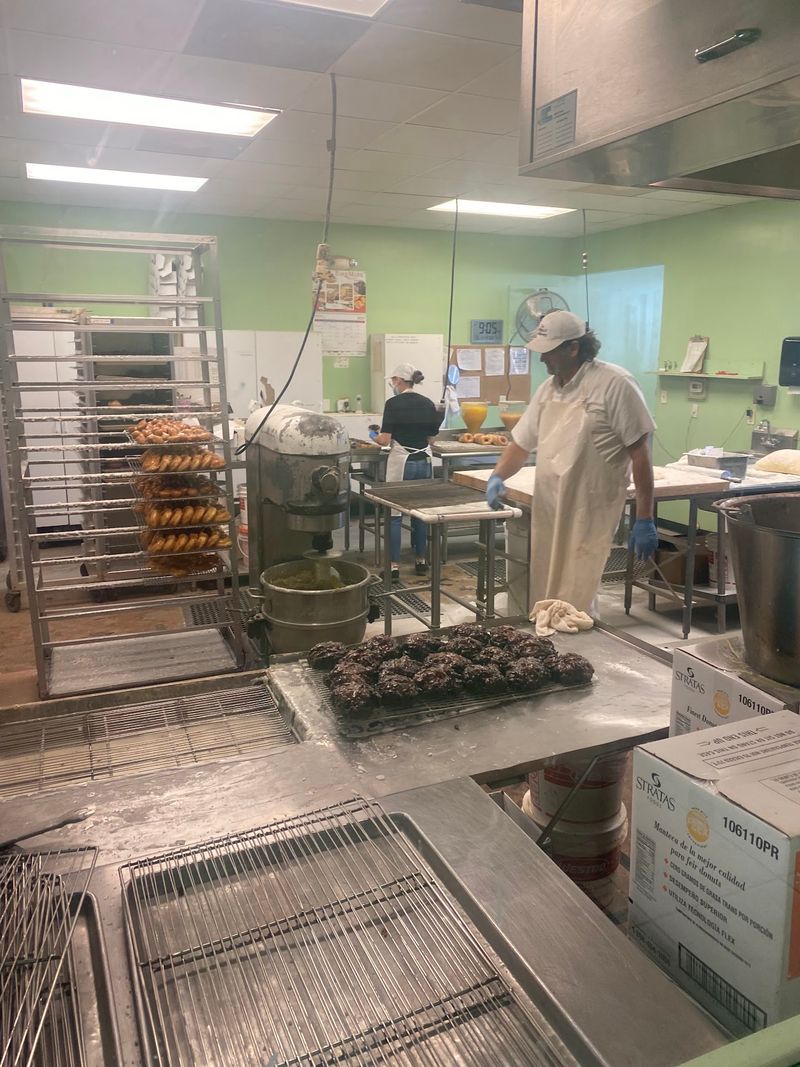 The Bakers Start Before Most Jacksonville Is Awake