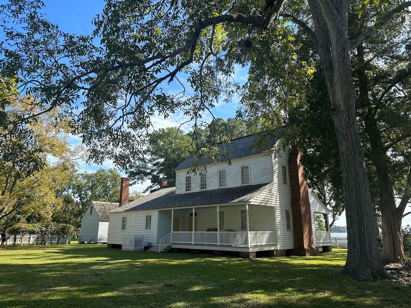 The Bonner House Shows What Life Looked Like in the 1800s