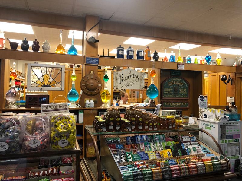 Pitt Street Pharmacy Soda Fountain - Mount Pleasant