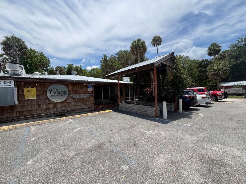 A Restaurant Hidden Along Cross Creek