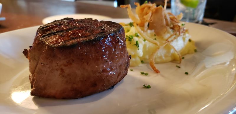 Saltus River Grill