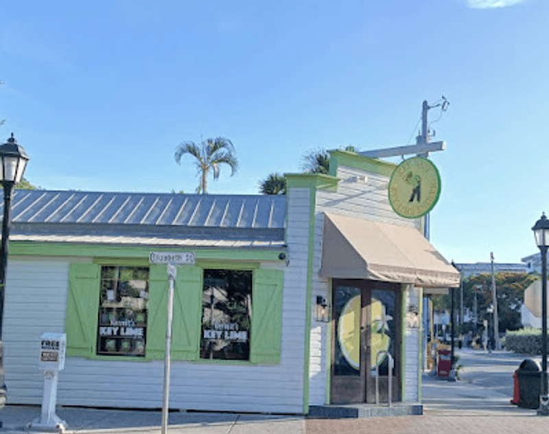 A Cheerful Stop on Elizabeth Street