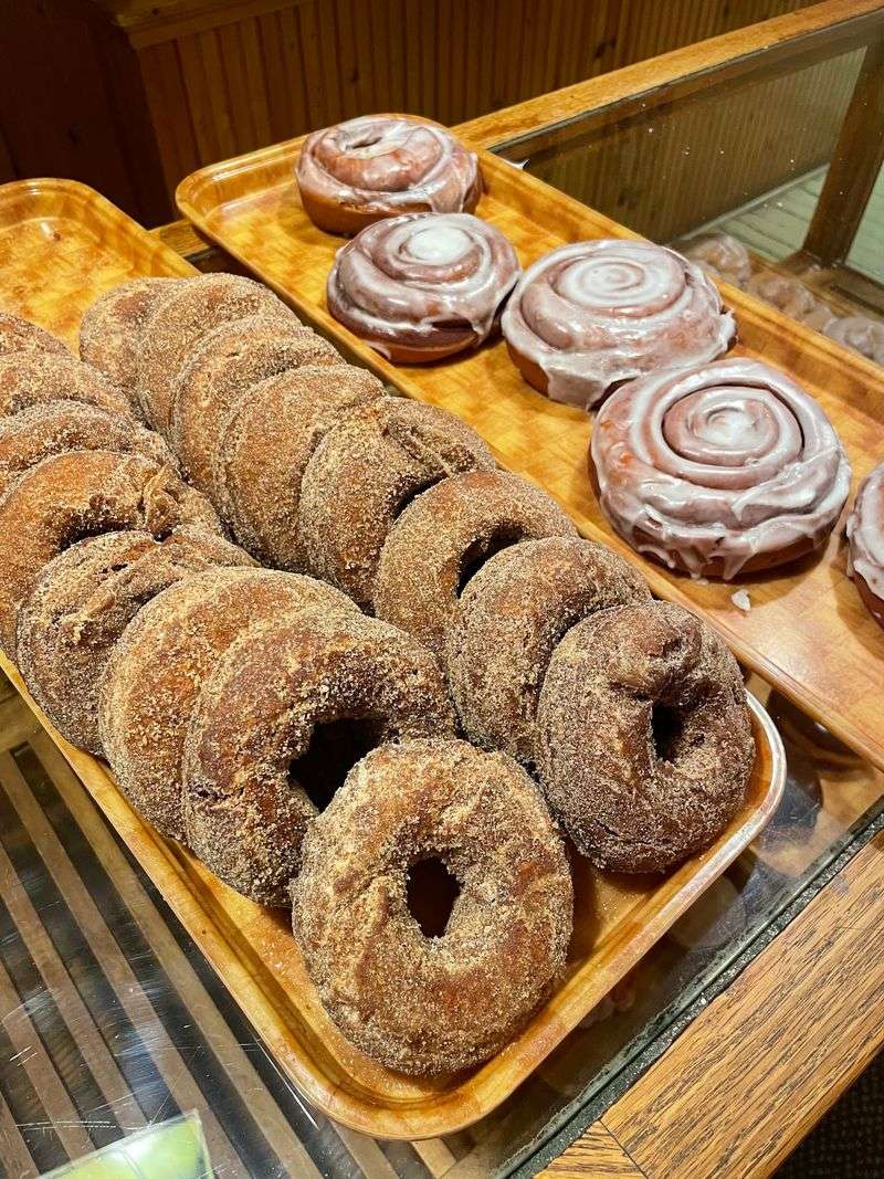 Barb's Bakery - Sault Sainte Marie, Chippewa County,