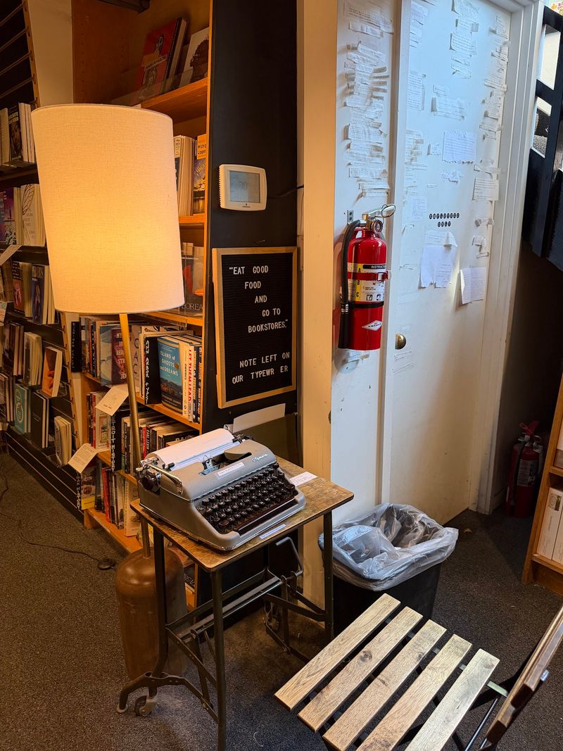 The Book That Captured Anonymous Hearts