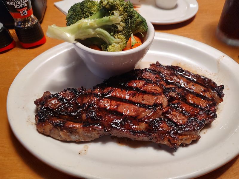 Friendly Rolls and Lively Grill Energy - Texas Roadhouse, Newark, New Castle County