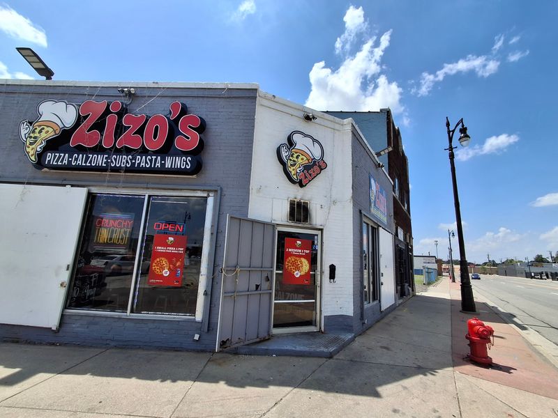 Zizo's Pizza - Detroit