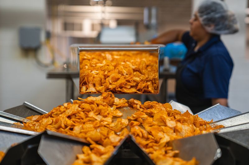 Route 11 Potato Chips Factory - Mount Jackson