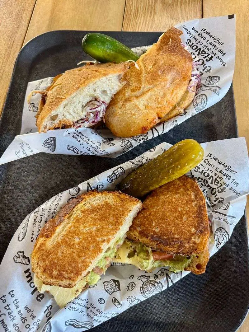 Zingerman's Delicatessen, Ann Arbor, Washtenaw County