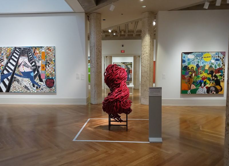 A Gallery Day That Keeps Unfolding