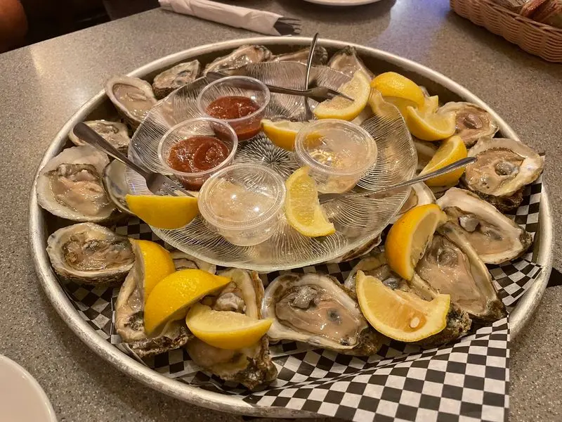 Awful Arthur's Oyster Bar, Kill Devil Hills, Dare County