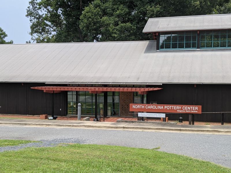 North Carolina Pottery Center (Seagrove)