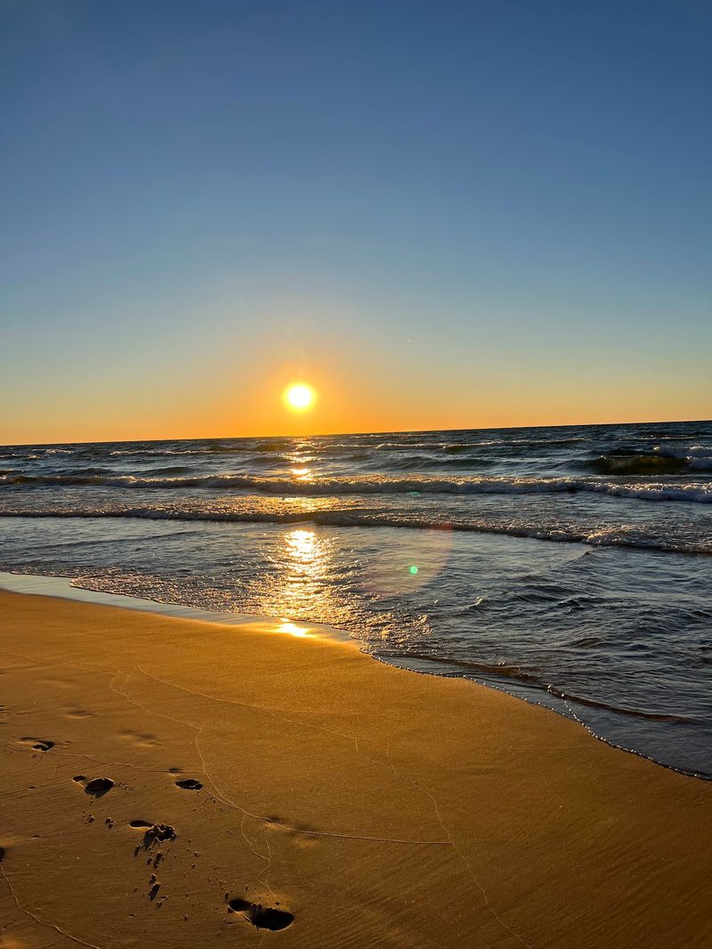 This Michigan Road Trip Finds A Quiet Stretch Of Lake Michigan Shoreline