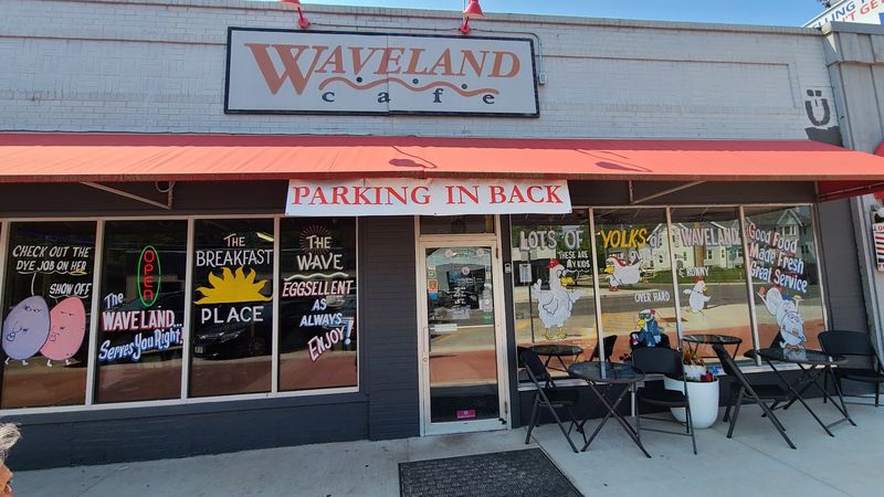 A Des Moines Breakfast Tradition Since 1984