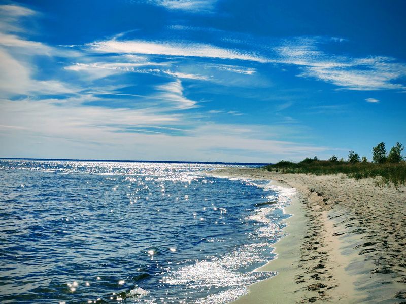This Cheap Michigan Road Trip Ends At A Lighthouse On Lake Huron