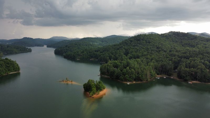 Explore 26 Miles of Mountain Shoreline