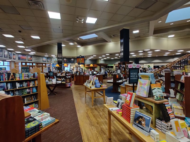 A Stage Built for Big Book Nights