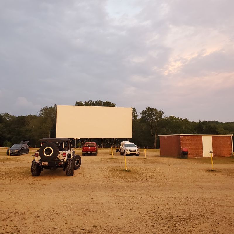 A Triple-Screen Landmark With Serious Movie Magic