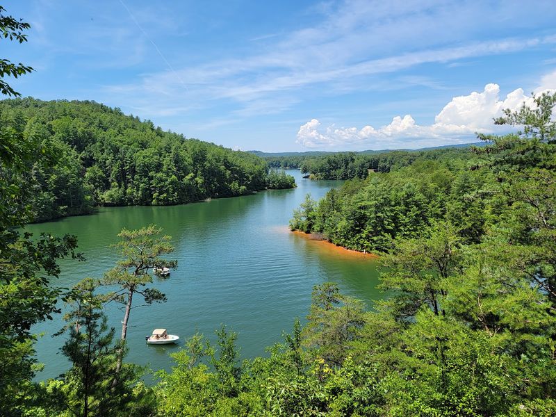 A free overlook above Lake Keowee