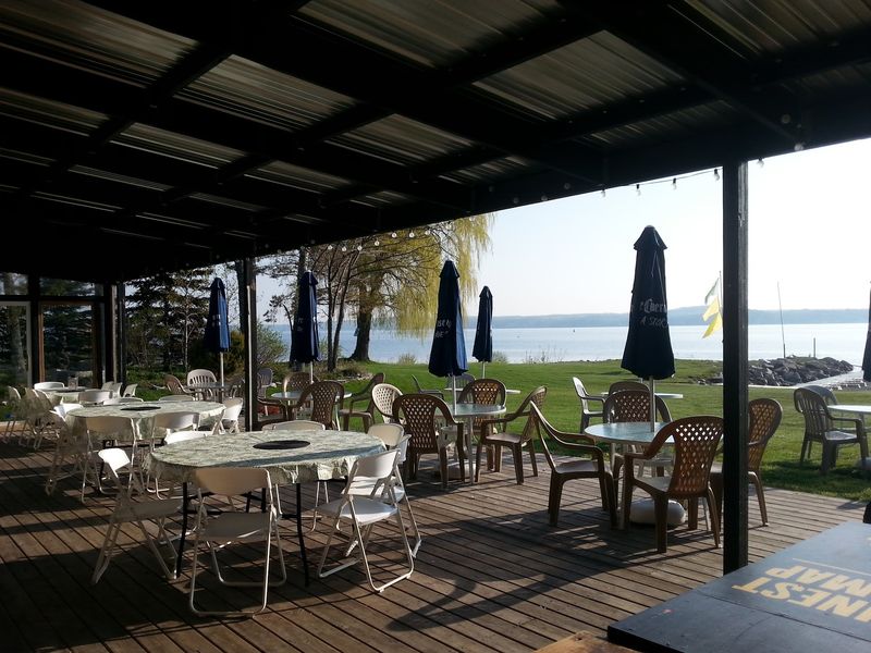 Waterfront Mary's - Sturgeon Bay