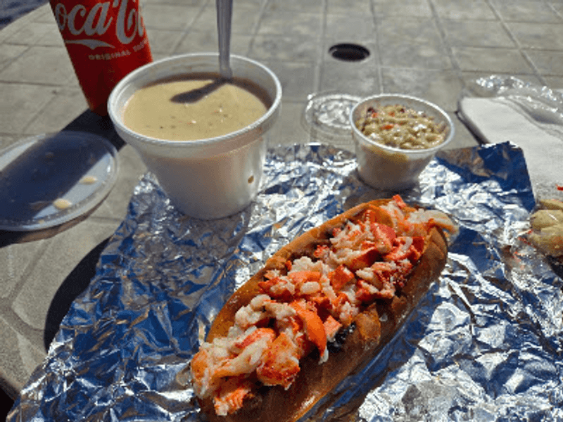 Fresh Lobster Without Fancy Tricks