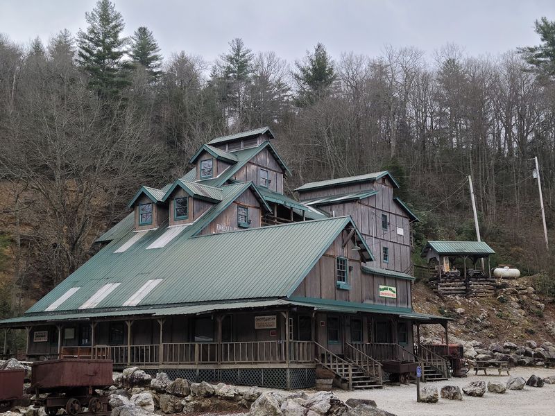 Explore the 12-Level Discovery Mill