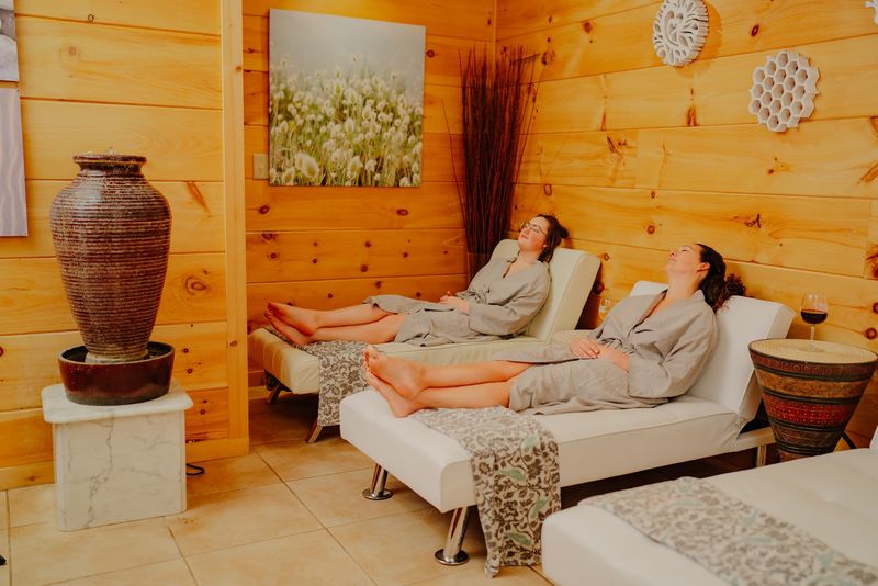 Paradise Hills Winery Resort & Spa - Blairsville