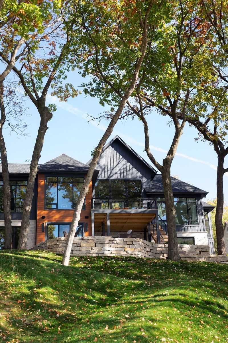 Lake Country Luxury in Mequon, Ozaukee County,
