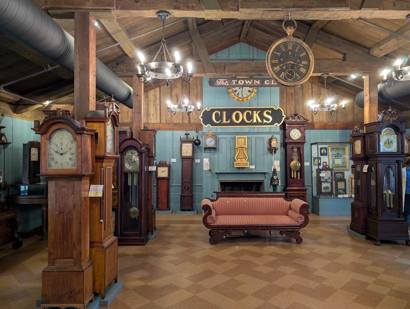 American Clock & Watch Museum