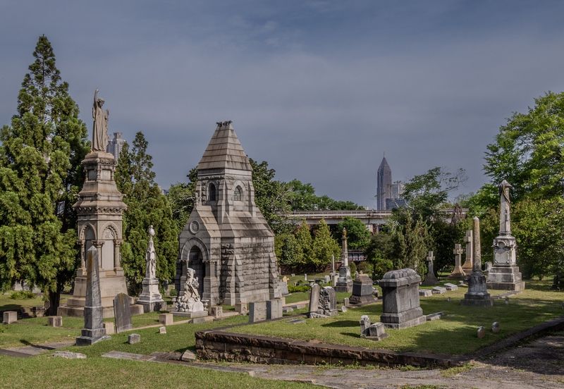 Explore the historic grounds of Oakland Cemetery - Atlanta