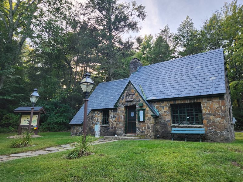 Mount Tom State Reservation, Holyoke, Hampden County