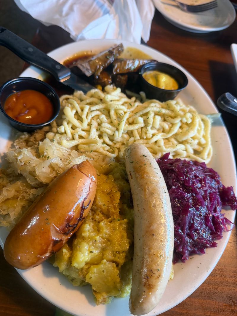 Haus Heidelberg German Restaurant (Hendersonville)