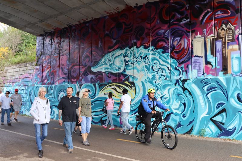 Street Art and Motion on the Dequindre Cut