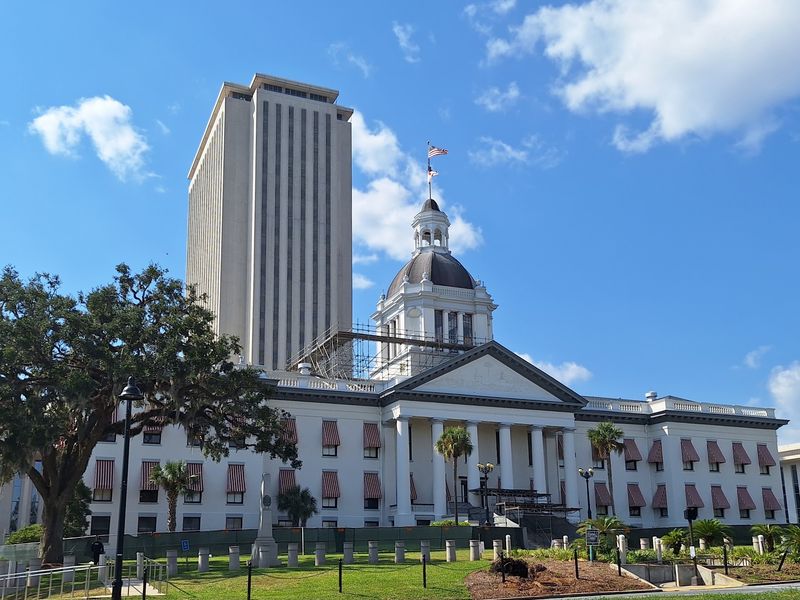 Explore the grounds of the Florida Historic Capitol Museum - Tallahassee