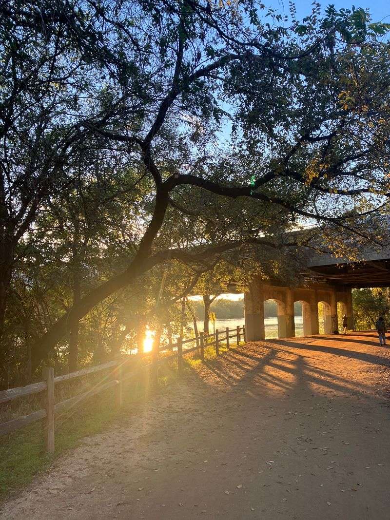 Lady Bird Lake Hike-and-Bike Trail, Austin, Travis County