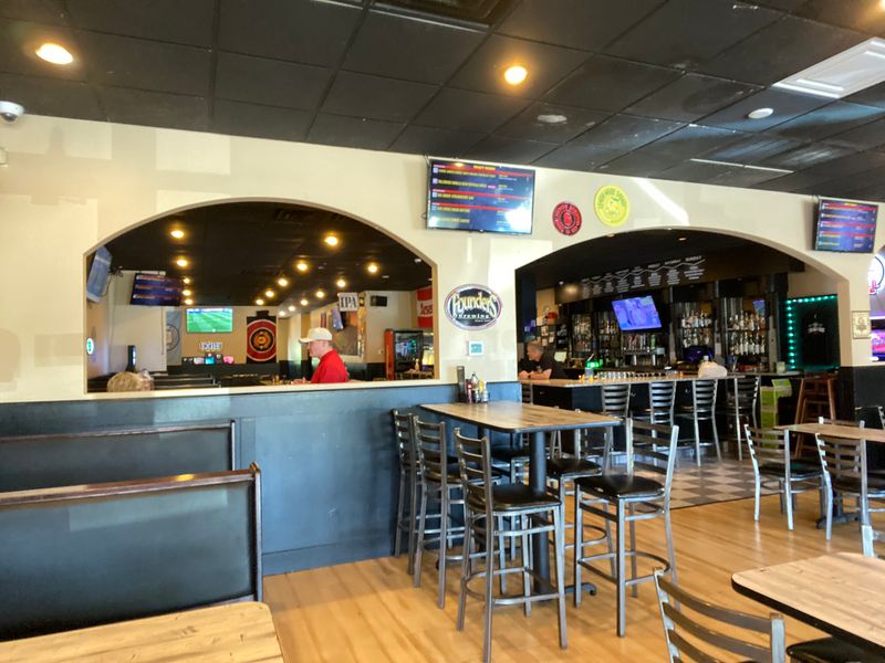 A Sports Pub That Feels Relaxed, Not Rowdy