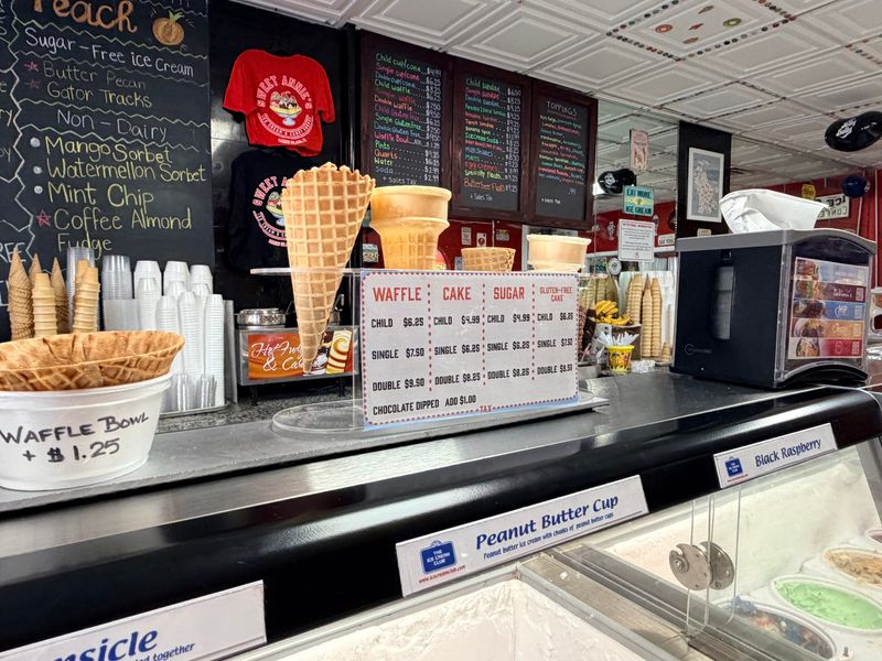 Sweet Annie's Ice Cream Parlour