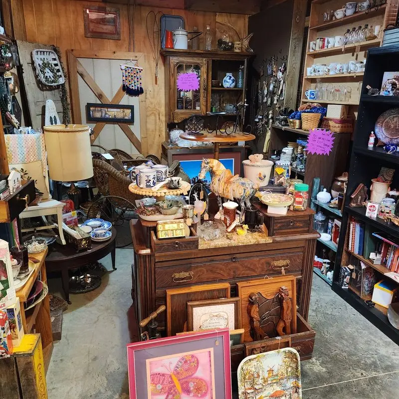 Hocking Hills Market - Rockbridge