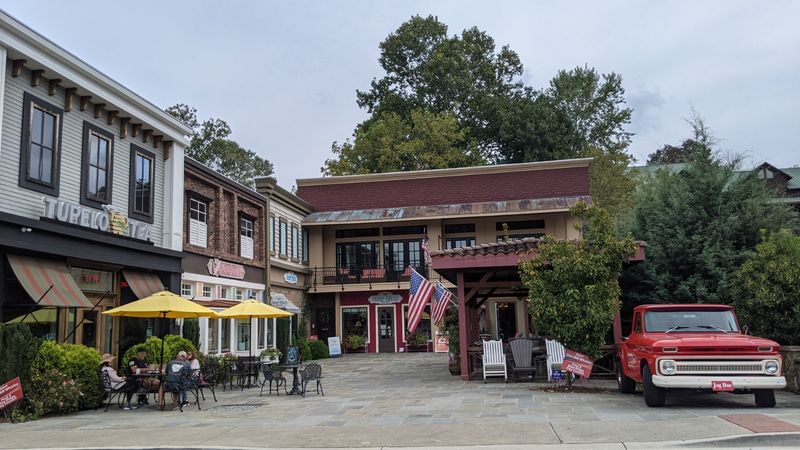 Make a Day of It in Downtown Blue Ridge