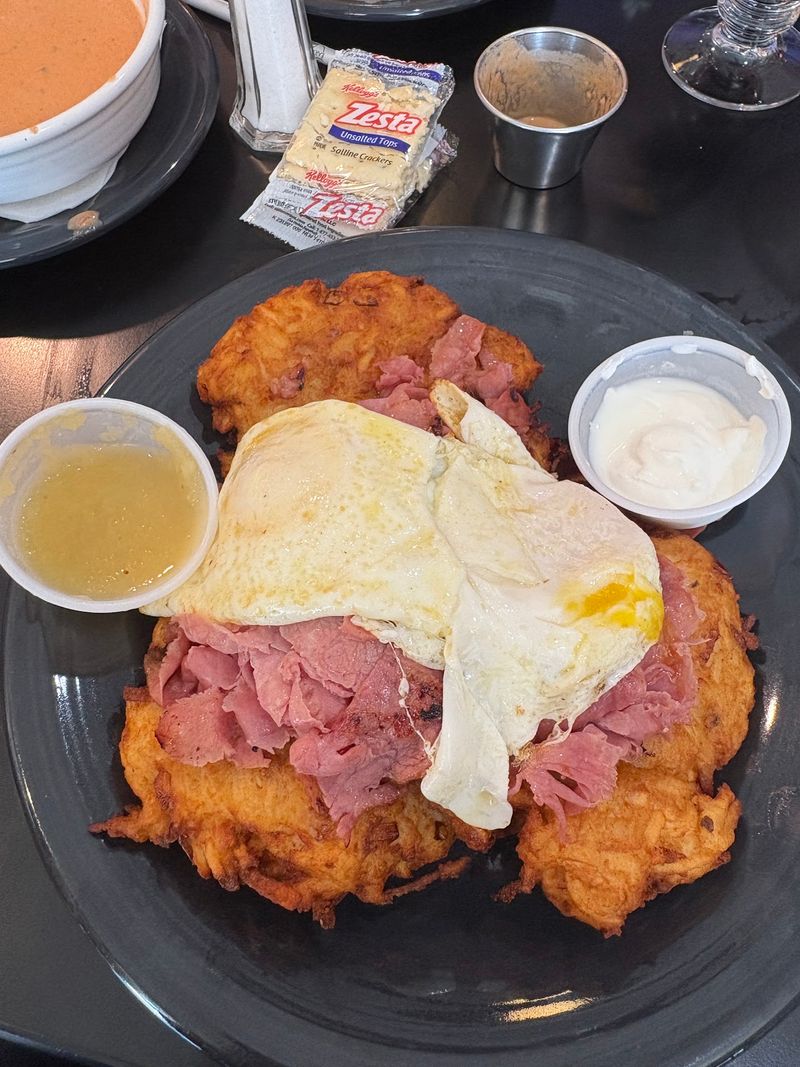 A Columbus Breakfast Favorite That Visitors Seek Out