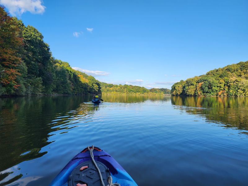 The 2,952-Acre Lake and Water Activities