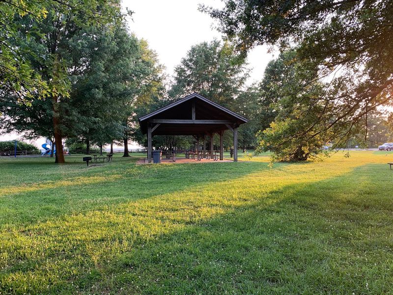 A Quiet Escape With Thoughtful Amenities